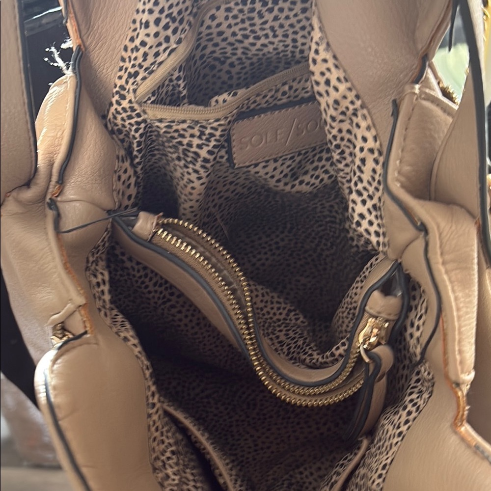 Tan Leather Women's Bag - Picture 3 of 6